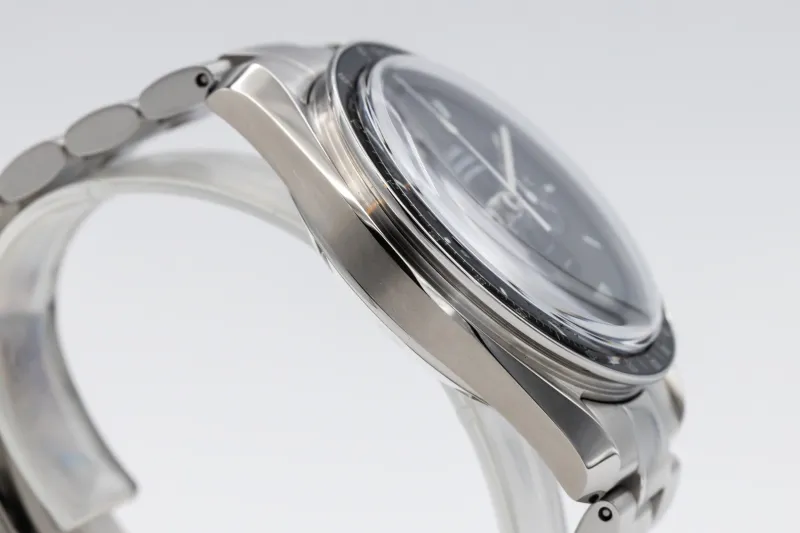 Omega Speedmaster Professional Moonwatch 42mm Stainless Steel Black Dial 310.30.42.50.01.001