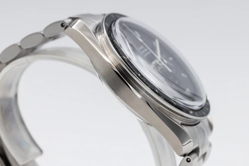 Omega Speedmaster Professional Moonwatch 42mm Stainless Steel Black Dial 310.30.42.50.01.001